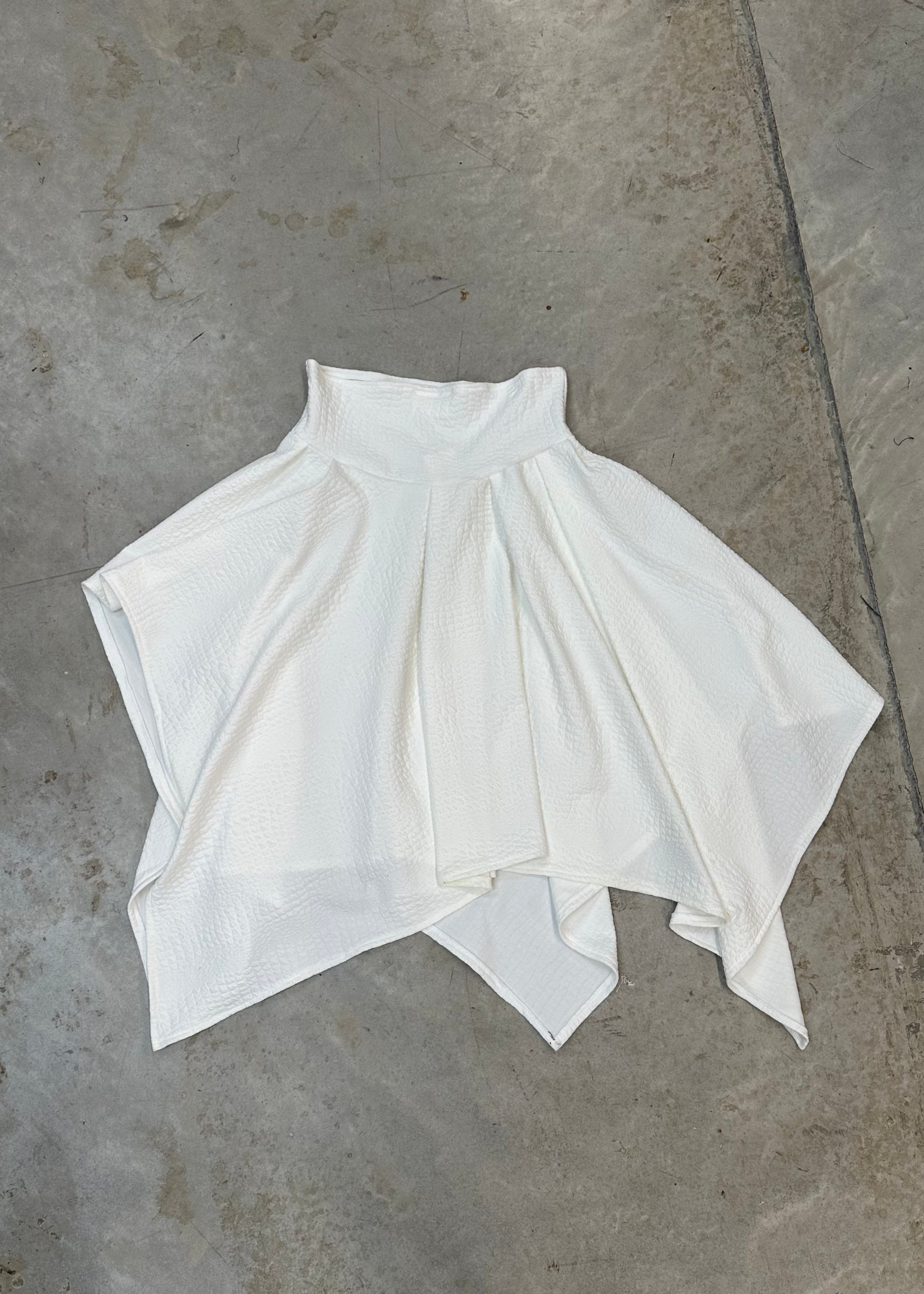 FLOWY FAIRY BUTTON SKIRT