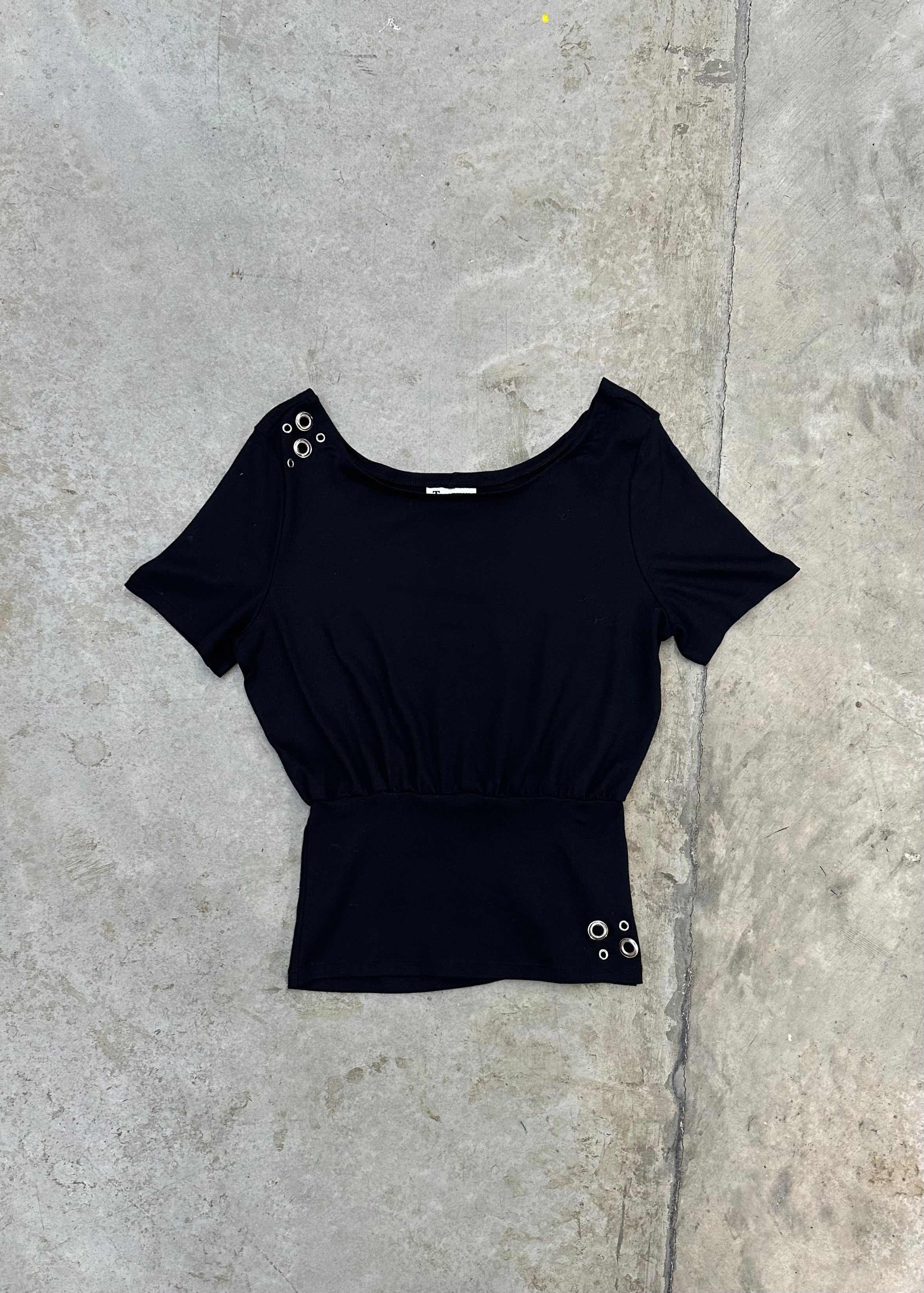 OFF SHOULDER BLACK GROMMET TOP