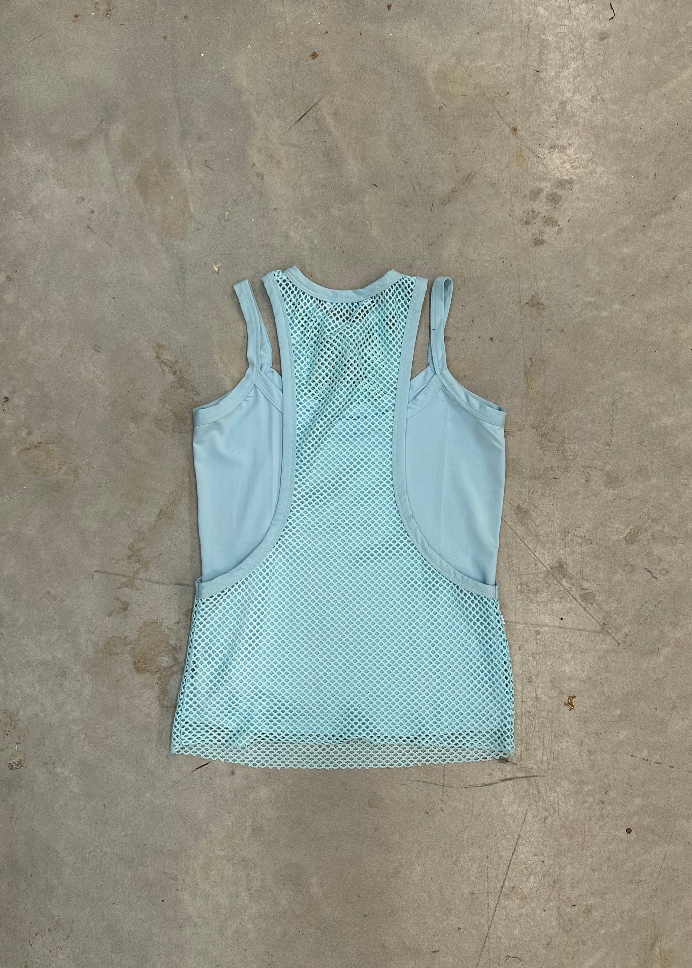 MESH DIAMANTE CROSS VEST TOP