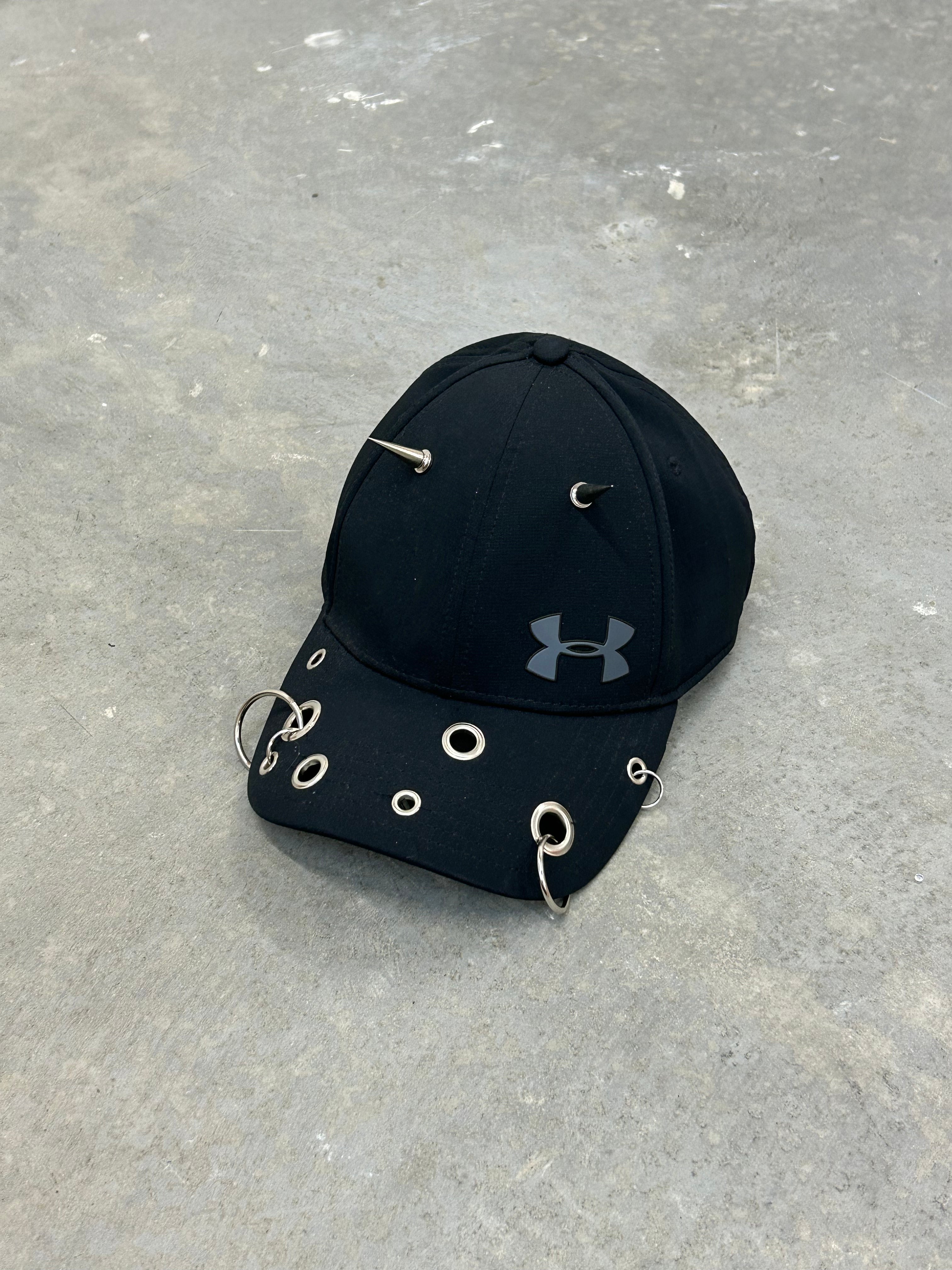 UNDERARMOUR 'DEVIL' CAP